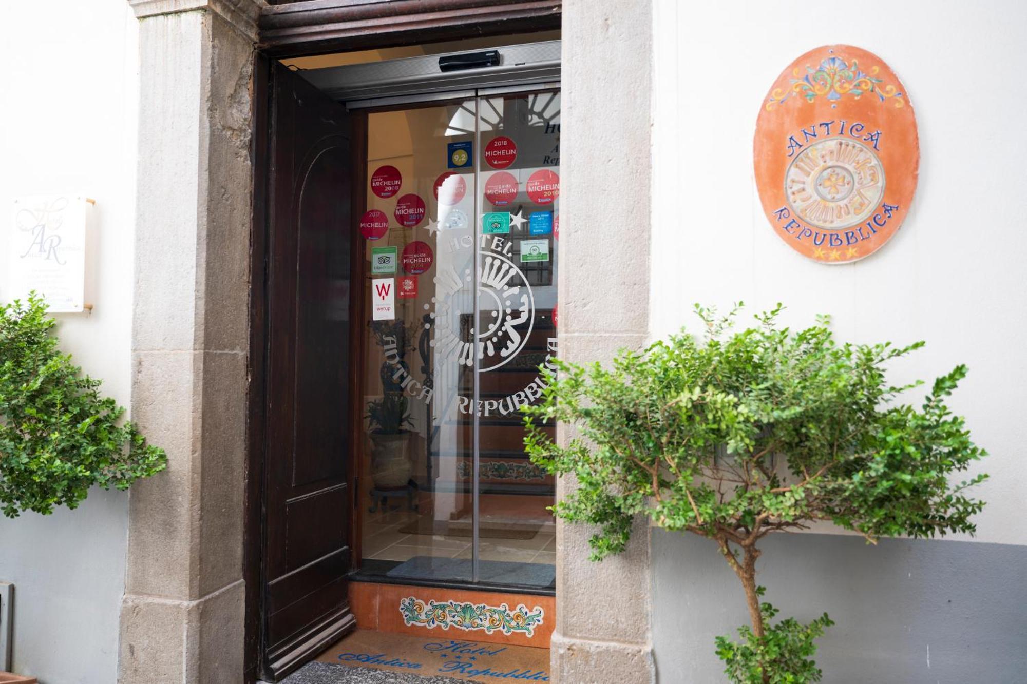 Hotel Antica Repubblica In Amalfi Center At 100Mt From The Sea Luaran gambar